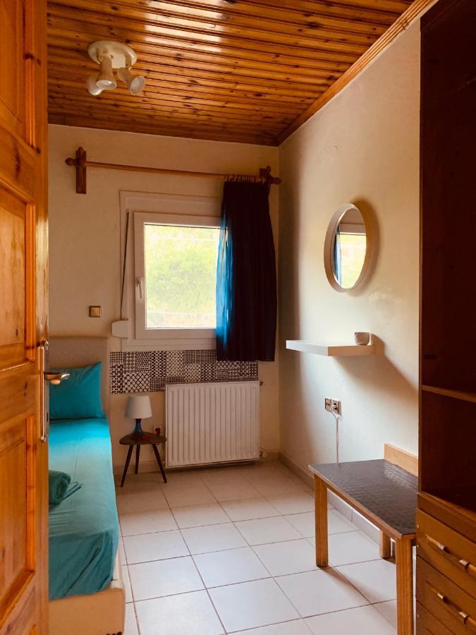 Nadia'S Beach House Пефкари Экстерьер фото